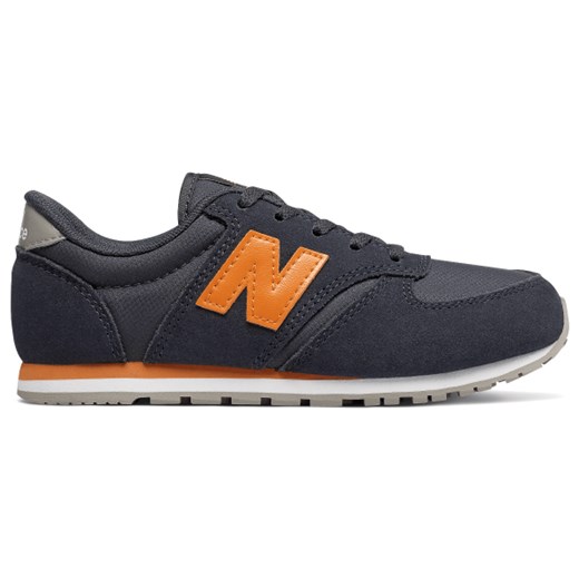 Buty sportowe dziecięce New Balance z zamszu granatowe sznurowane