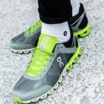 Buty sportowe męskie On Running sznurowane