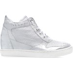 Sneakersy srebrne na koturnie