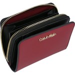 Portfel damski Calvin Klein bez wzorów elegancki