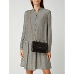 Dkny kopertówka w stylu glamour skórzana na ramię