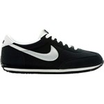 Buty sportowe damskie Nike na wiosnę bez wzorów