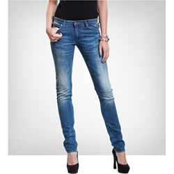 Jeansy damskie Wrangler - DuoBrand.pl