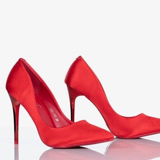 OUTLET Czerwone satynowe szpilki damskie Gold Star - Obuwie Royalfashion.pl 38 royalfashion.pl