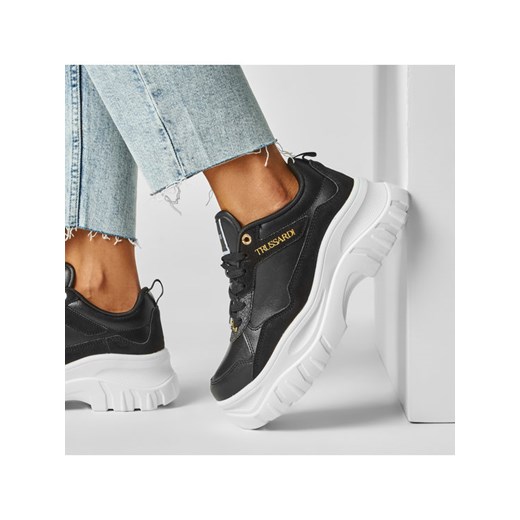 Trussardi Jeans Sneakersy 79A00543 Czarny Trussardi Jeans 36 MODIVO promocja