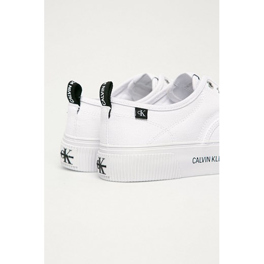 Trampki damskie Calvin Klein sznurowane białe płaskie z tkaniny