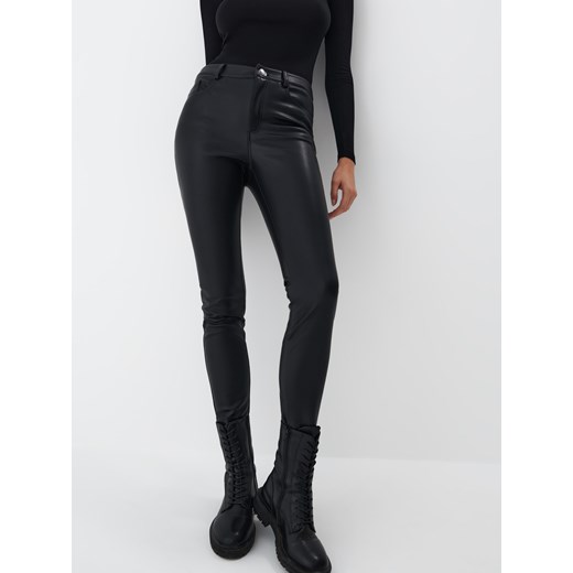 Mohito - Spodnie skinny - Czarny Mohito 36 Mohito