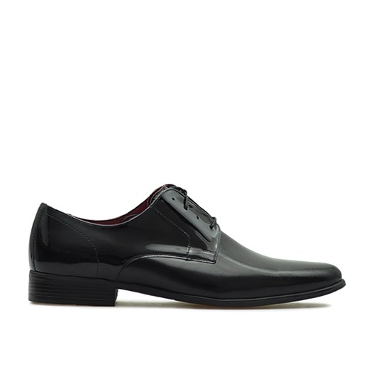 Pantofle Pan 1052 Czarne lakier