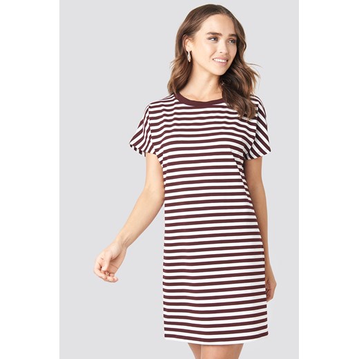 Sukienka NA-KD wielokolorowa casual oversize