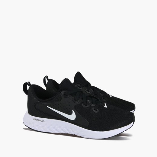 Buty sportowe damskie Nike do biegania bez wzorów sznurowane na wiosnę