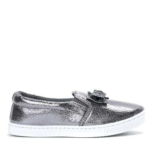 Dziecięce tenisówki slip-on w kolorze srebrnym Medin - Obuwie
