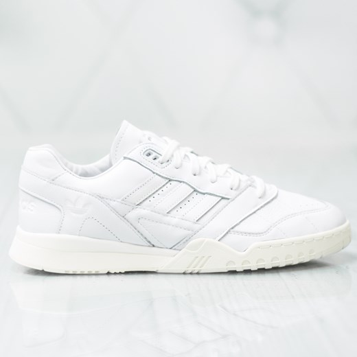 Białe buty sportowe męskie Adidas