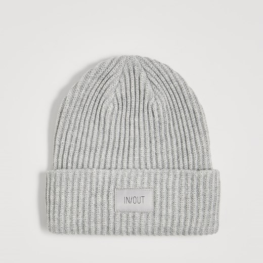 Sinsay - Czapka beanie z naszywką - Jasny szary Sinsay One Size