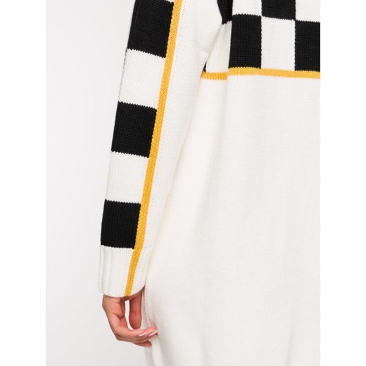 Escada Sport sukienka casual mini z długimi rękawami na co dzień prosta z okrągłym dekoltem