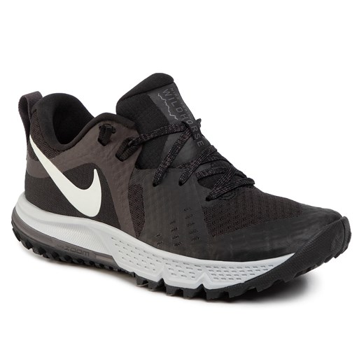 Buty sportowe damskie Nike dla biegaczy zoom sznurowane na płaskiej podeszwie bez wzorów