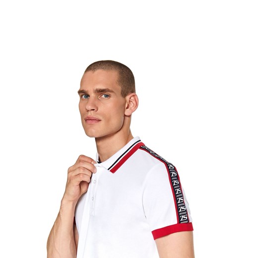 T-shirt polo z taśmami Top Secret XXL promocyjna cena