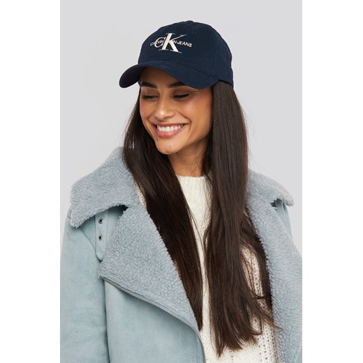 Czapka z daszkiem damska Calvin Klein
