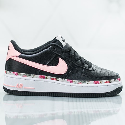 Buty sportowe damskie Nike do biegania air force