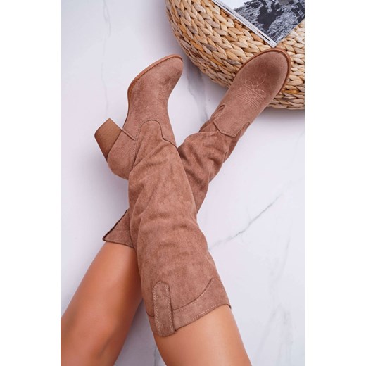Ideal Shoes kozaki damskie bez wzorów zamszowe eleganckie