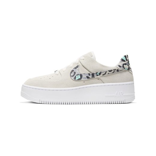 Damskie buty z nadrukiem motywu zwierzęcego Nike Air Force 1 Sage Low - Kremowy