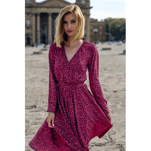 Sukienka Naoko midi na spacer w abstrakcyjnym wzorze w stylu boho