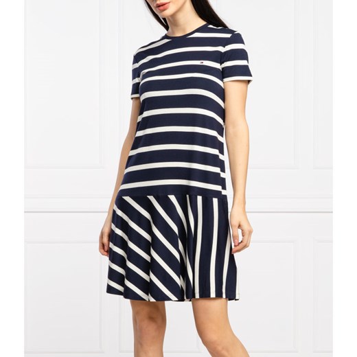 Sukienka Tommy Hilfiger z okrągłym dekoltem czarna prosta mini wiosenna