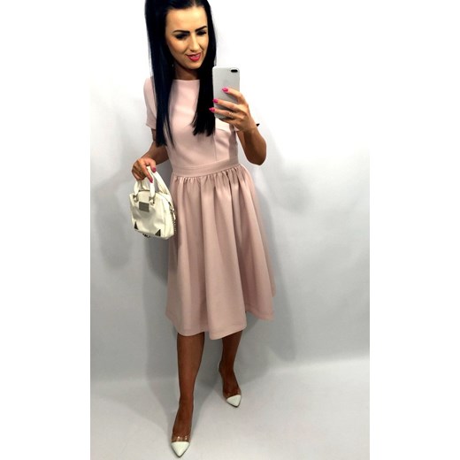 Sukienka midi elegancka