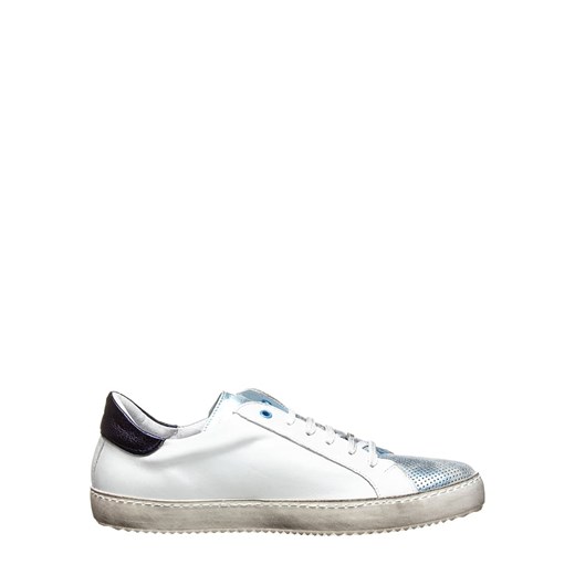 Skórzane sneakersy w kolorze biało-błękitnym