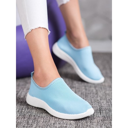 SPORTOWE BUTY SLIP ON