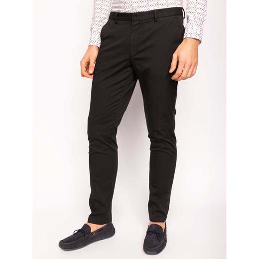 Boss Spodnie materiałowe Kaito1 50410310 Czarny Tapered Fit 46 MODIVO