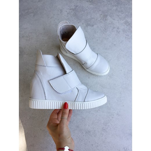 Saway buty sportowe damskie jesienne