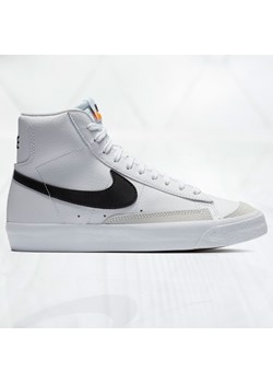 Trampki dziecięce Nike sznurowane