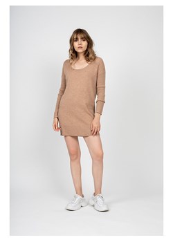 Sukienka AUTHENTIC CASHMERE z okrągłym dekoltem z długim rękawem mini