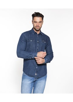 Jeansowa koszula regular z długim rękawem RAUL 5556 DARK USED - id: 3720 - marki Lee Cooper - 143629457 Jeansowa koszula regular z długim rękawem RAUL 5556 DARK USED ze sklepu Lee Cooper w kategorii Koszule męskie - zdjęcie 143629457