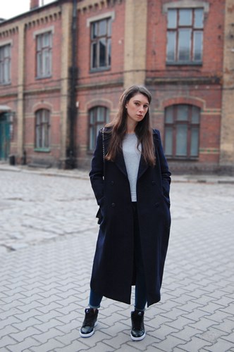 Navy chic