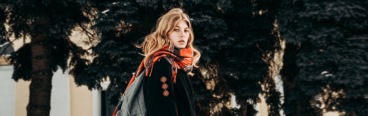 Najlepsze trendy jesienne z popularnych sieciówek