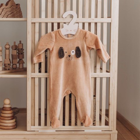 Brązowe śpiochy dla niemowląt