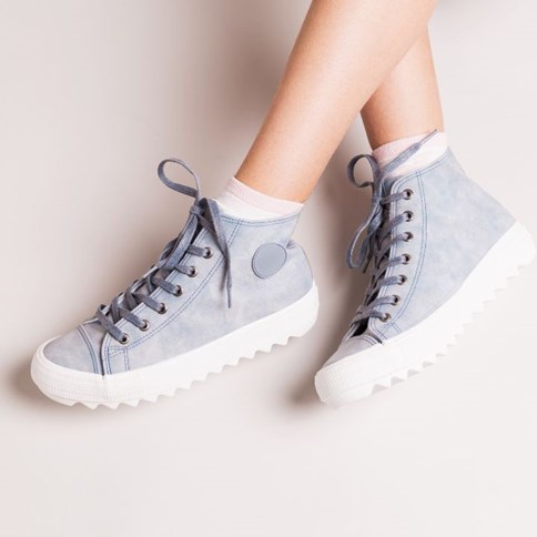 Niebieskie trampki dla dziewczynki 