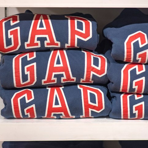 Odzież damska i męska Gap
