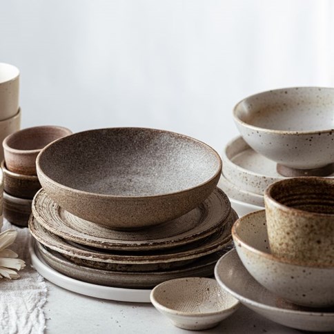 Zastawa stołowa brązowa