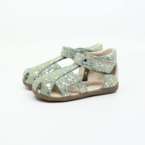 buty mrugała