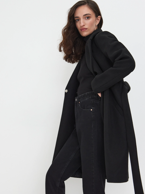 czarny płaszcz sinsay