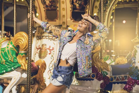 marynarka z cekinami