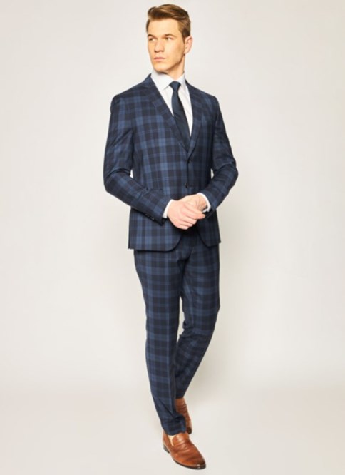 meski garnitur w kratkę granatowy