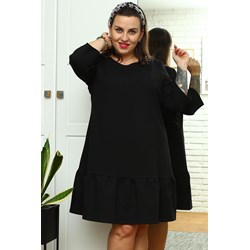 Sukienka dla puszystych czarna z dresu z długim rękawem  - zdjęcie produktu