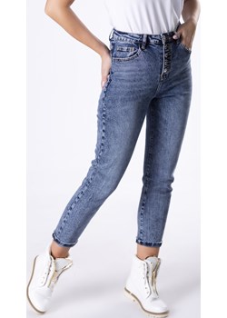 dopasowane spodnie jeansowe z ozdobnymi guzikami Ptakmoda.com ptakmoda.com - kod rabatowy