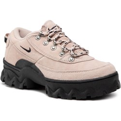 Buty sportowe damskie Nike sznurowane wiosenne na platformie  - zdjęcie produktu