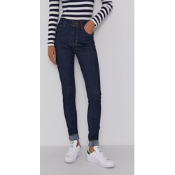 Jeansy damskie Levi's na wiosnę  - zdjęcie produktu