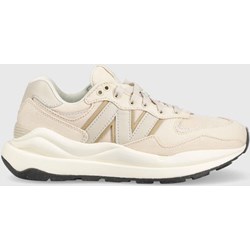 Buty sportowe damskie New Balance sneakersy wiązane na platformie  - zdjęcie produktu