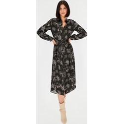 Sukienka L'AF midi z wiskozy z długimi rękawami  - zdjęcie produktu